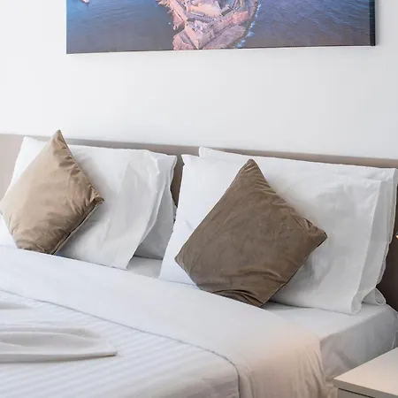 Orbis Boutique By Holi